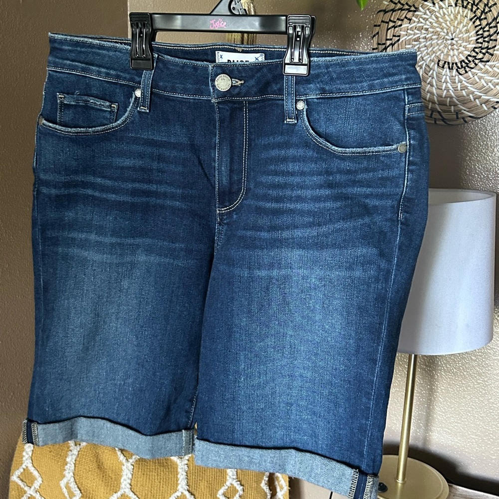 PAIGE Classic Indigo Denim Shorts Jax Knee Short